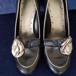 BCBGirls Women's Pump, size 7